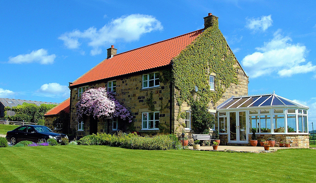 Example of bespoke conservatory design and installation service